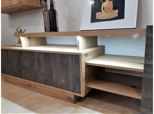 CRAZY TV STAND (TS)