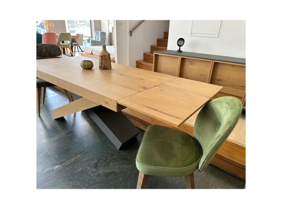 LARK DINING TABLE (LK)