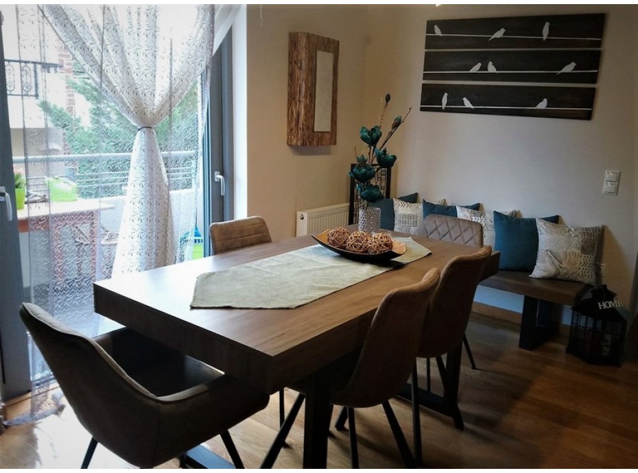 SIMPLE DINING TABLE (TS)