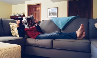 Οι κανόνες που πρέπει να γνωρίζετε για τη σωστή επιλογή καναπέ